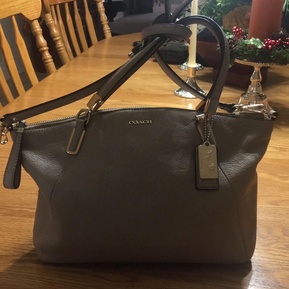 Shoulder bag